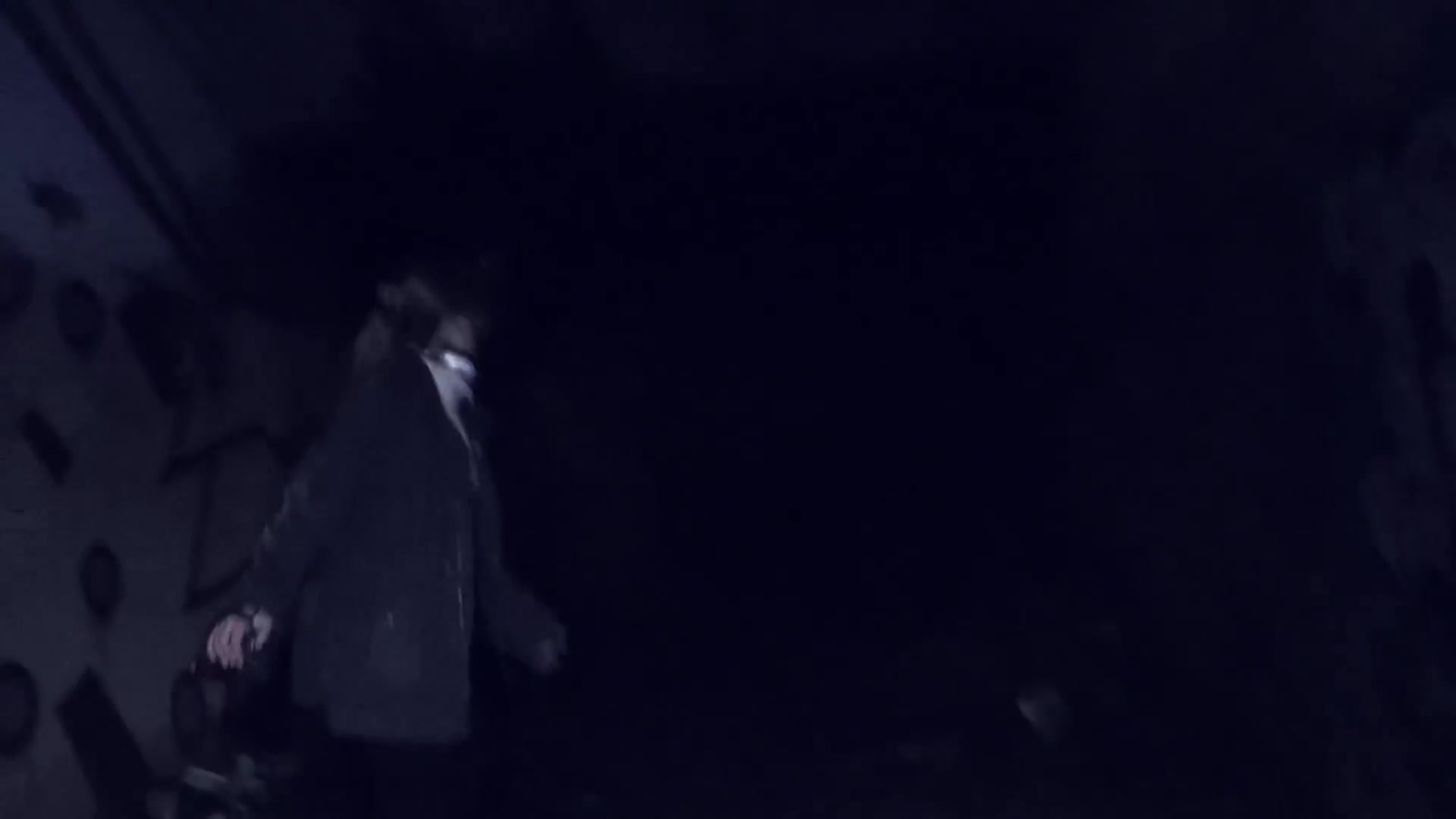 EMO-BL117.jpg