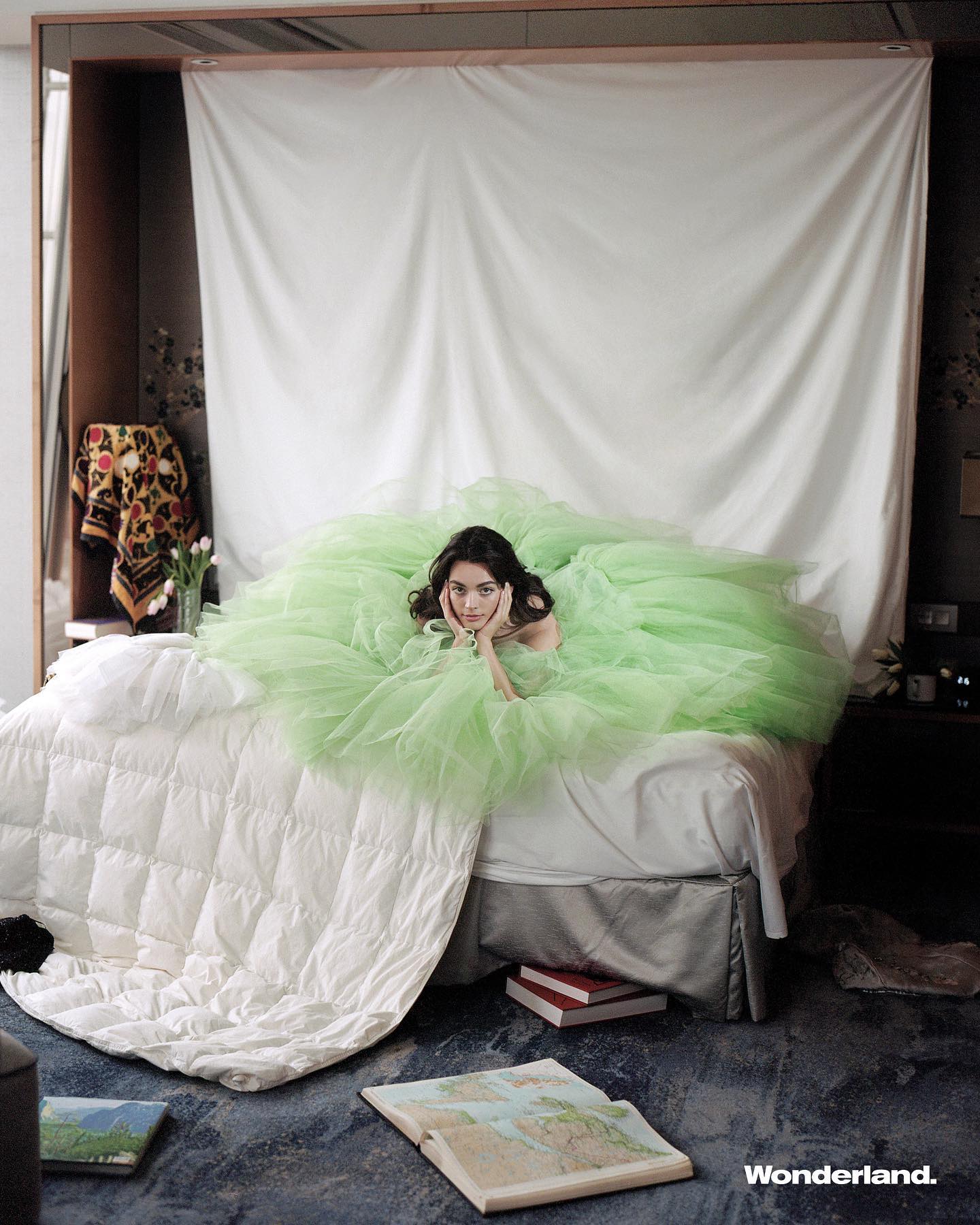 EMO-008.jpg EMO-008.jpg