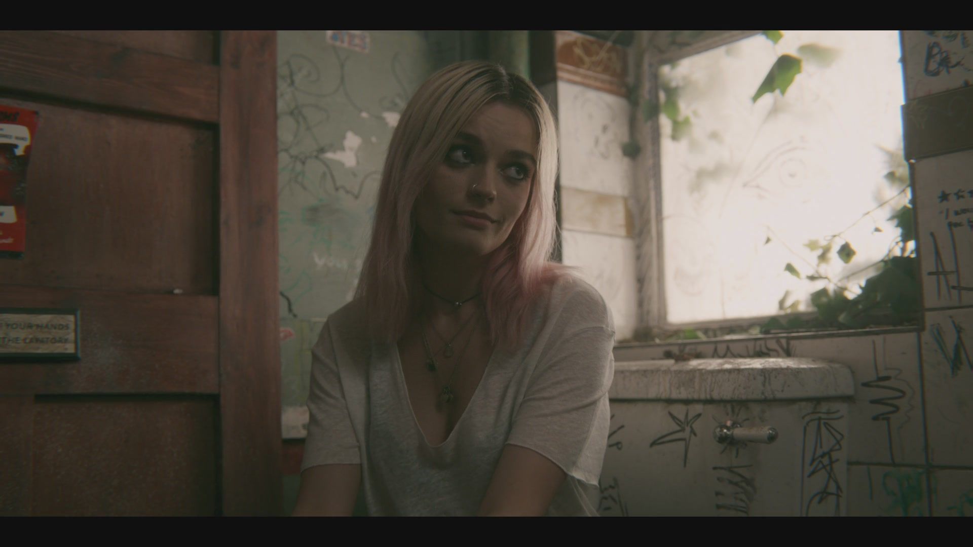 EMO104-177.jpg