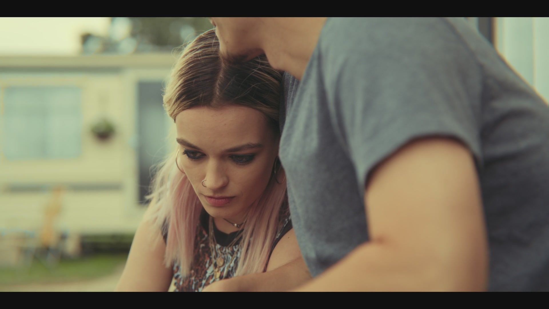 EMO108-140.jpg EMO108-140.jpg