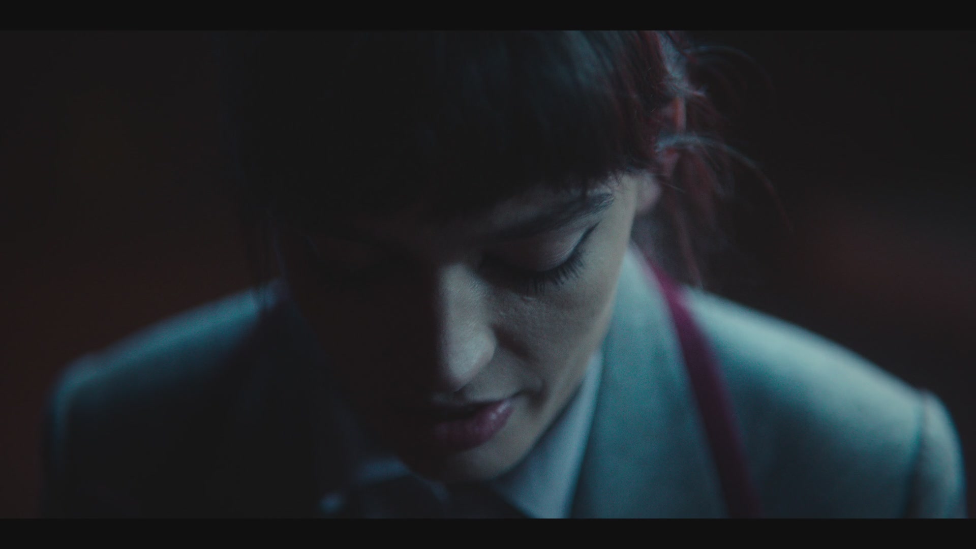 EMO305-142.jpg