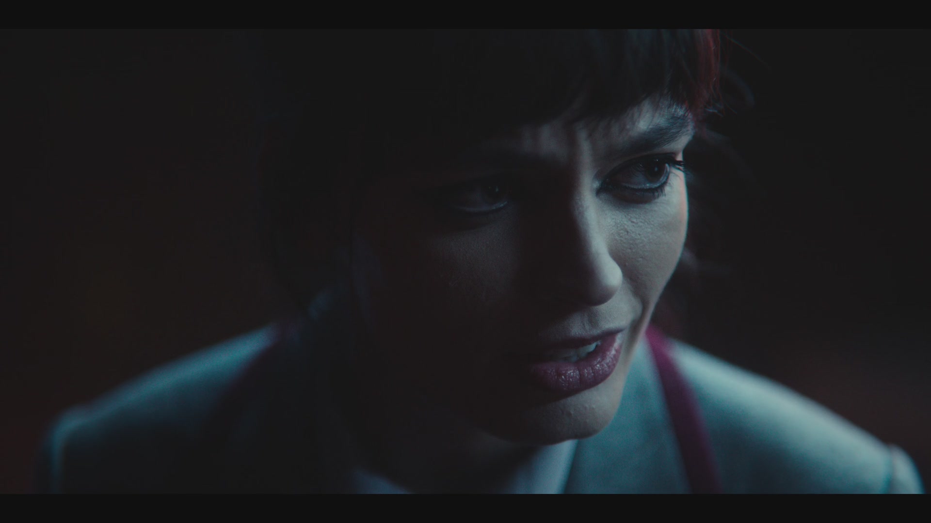 EMO305-150.jpg
